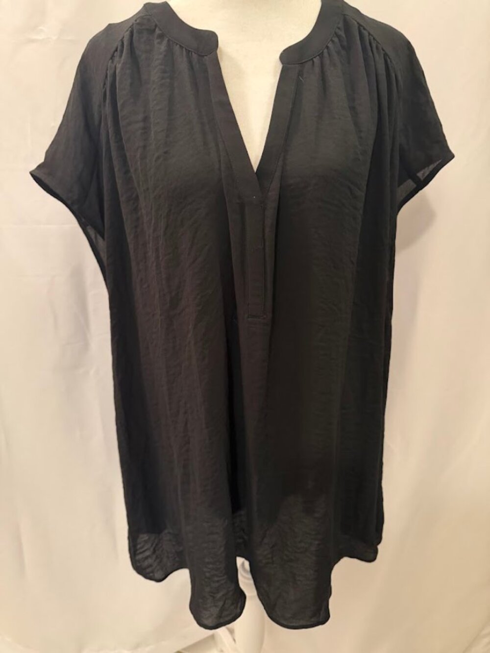 NWOT WORTHINGTON Women (100% Polyester) Black Top - 3x